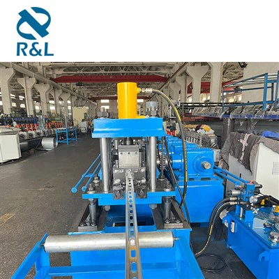 Maszyna do formowania rolek metalowych